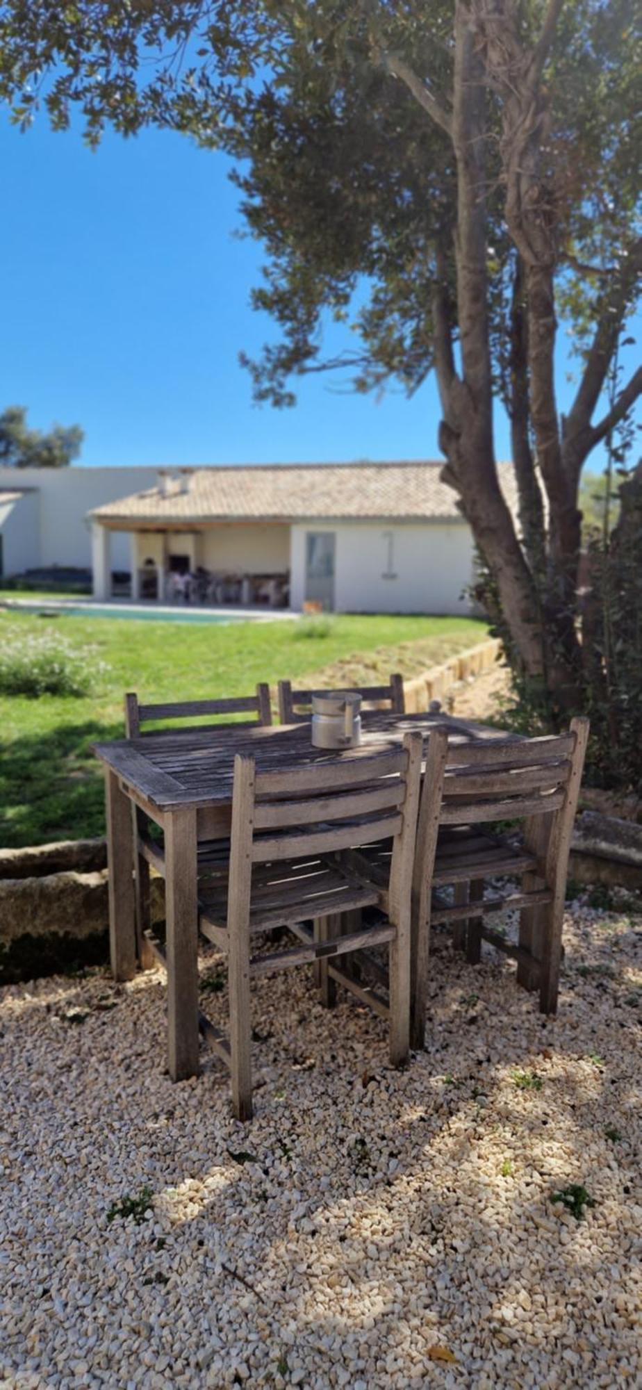 Appartement Dans Un Mas Provencal Renove Saint-Hilaire-dʼOzilhan Exteriör bild