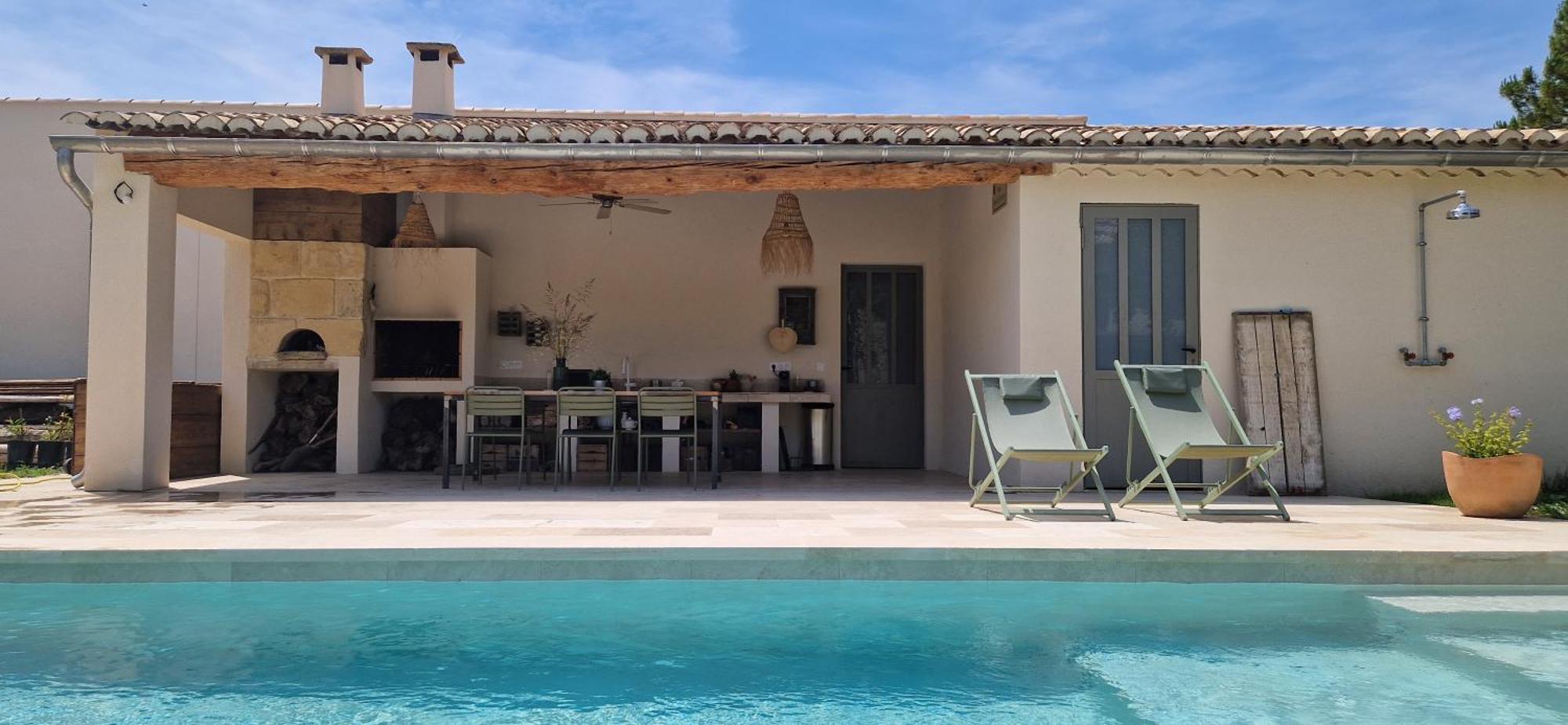 Appartement Dans Un Mas Provencal Renove Saint-Hilaire-dʼOzilhan Exteriör bild
